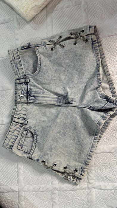 Распродажа: одежда от 500 до 1000 тг.