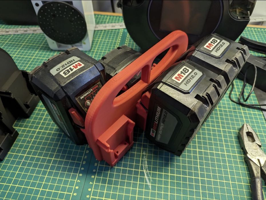 Suport transport  acumulatori Milwaukee M18