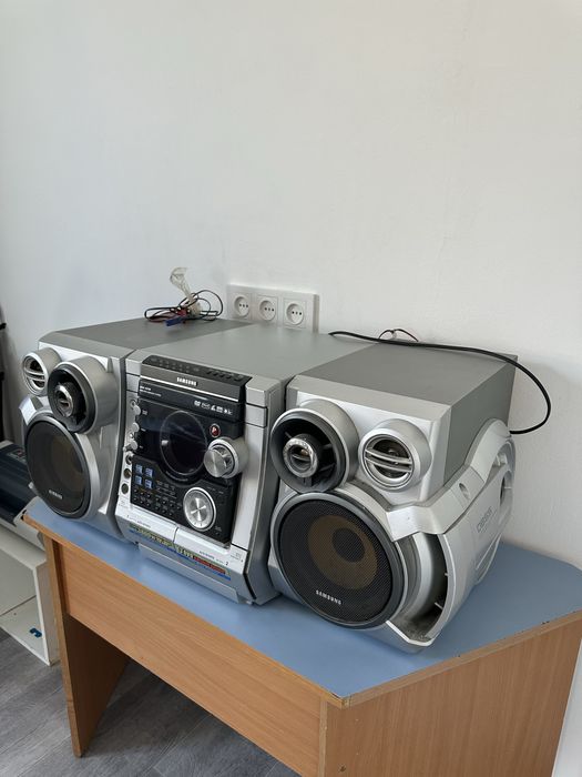 Продам музыкальный центр