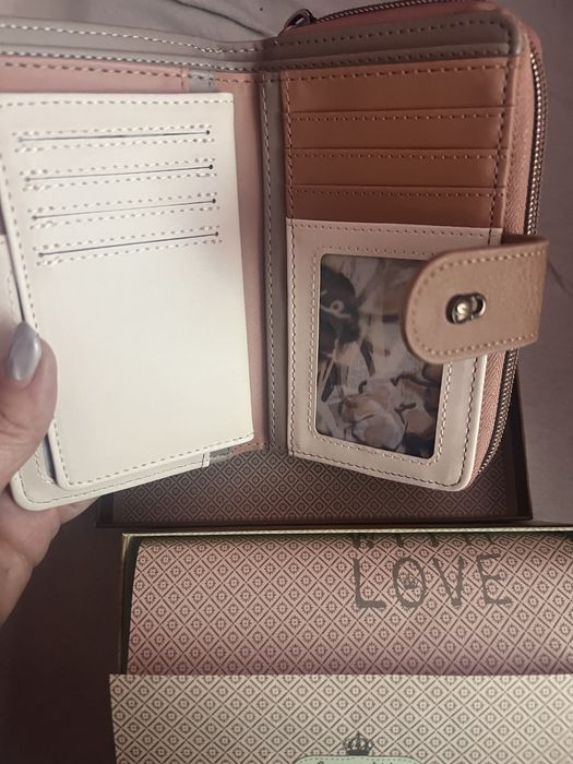 Дамски портфейл Anekke