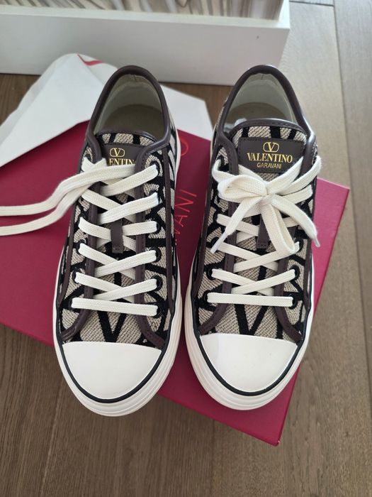 Valentino Garavani sneakers
