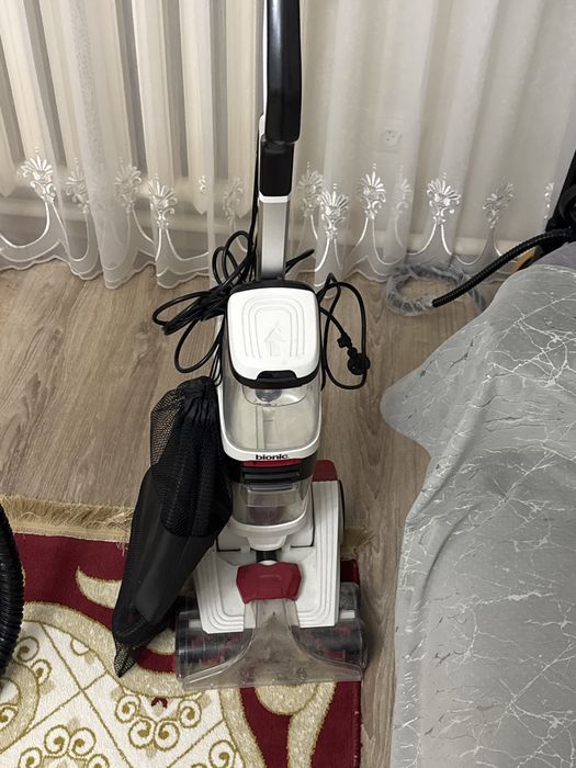 Продается бионик ковермоющий пылесос