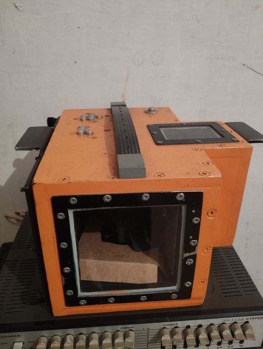 Продам камеру бокс для съёмки под водой, недорого!