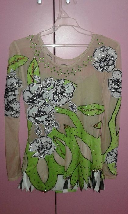 Трико за Художествена гимнастика