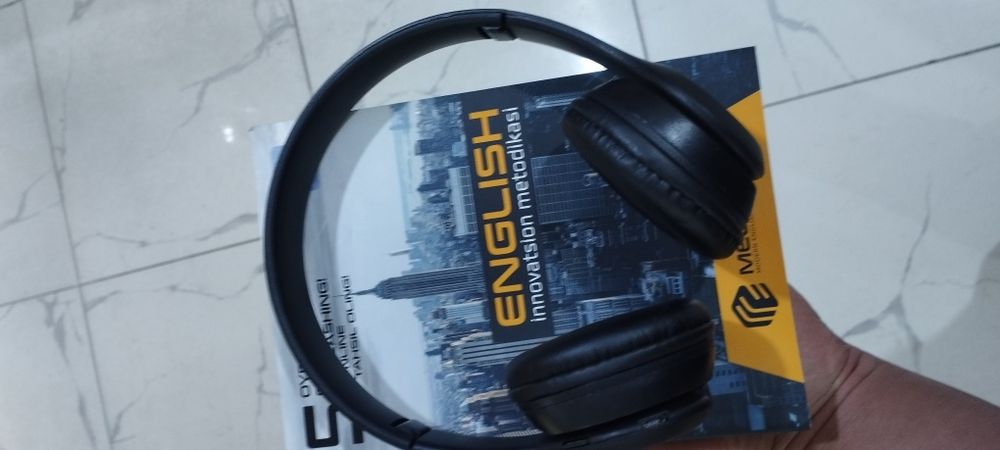 Melbook. English innovation