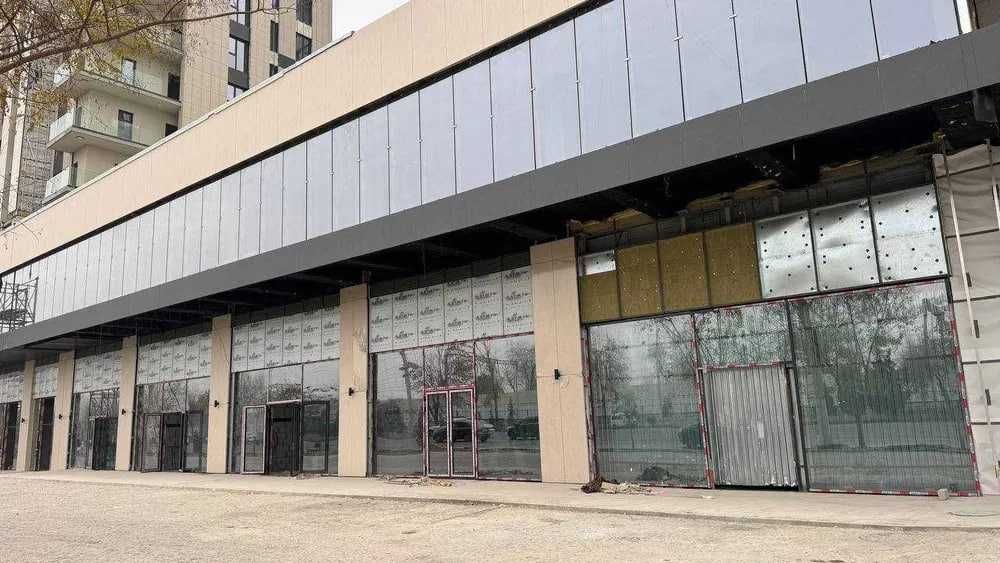 Фасадный блок в ЖК New Port — 667 м² \под ато салон\ресторан\офис