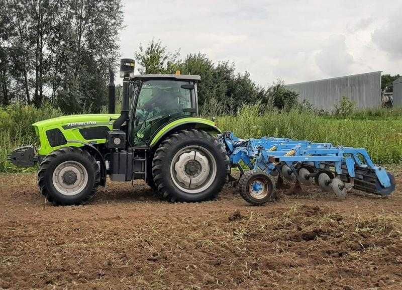 Трактор ZOOMLION RS1604