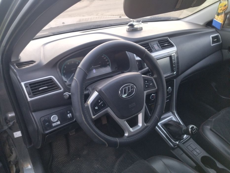 Продам Лифан Солано 2