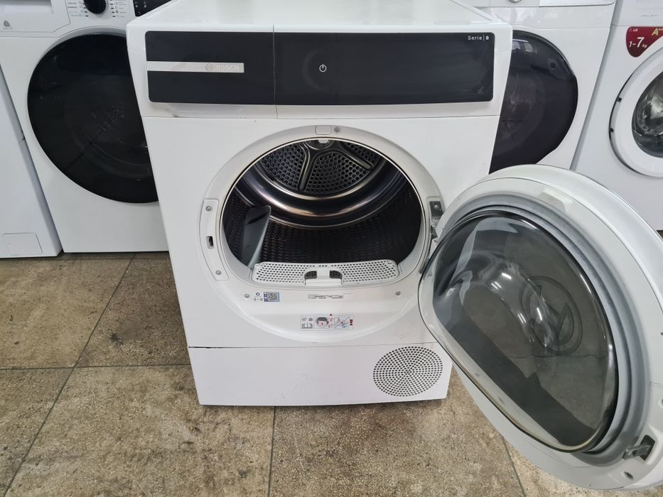Uscător Bosch Seria 8