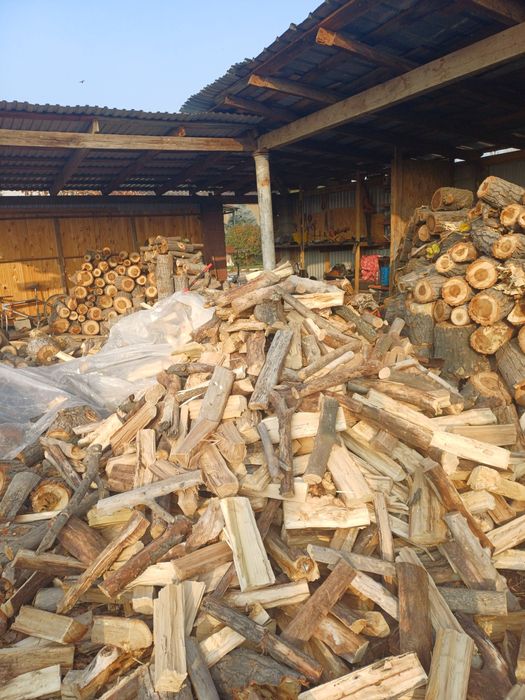 Дрова колотые есть доставка