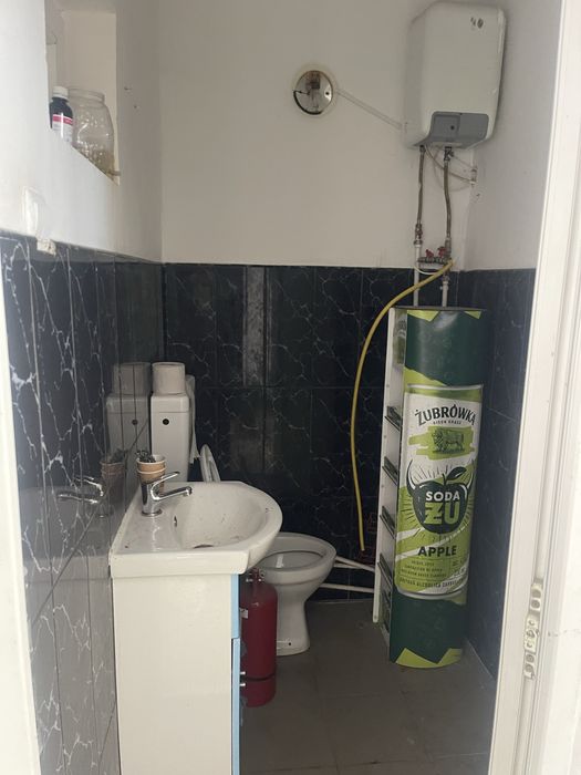 Spatiu comercial magazin