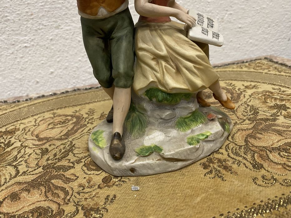 Стара немска фигура от порцелан