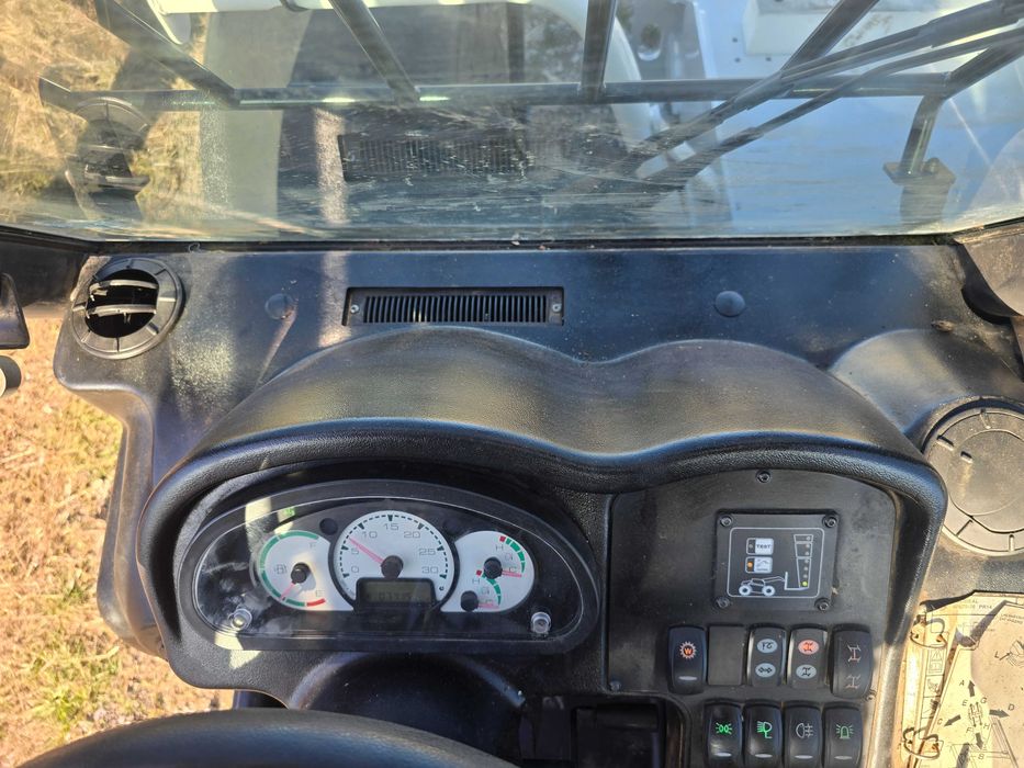 Телескопичен товарач BOBCAT T35100