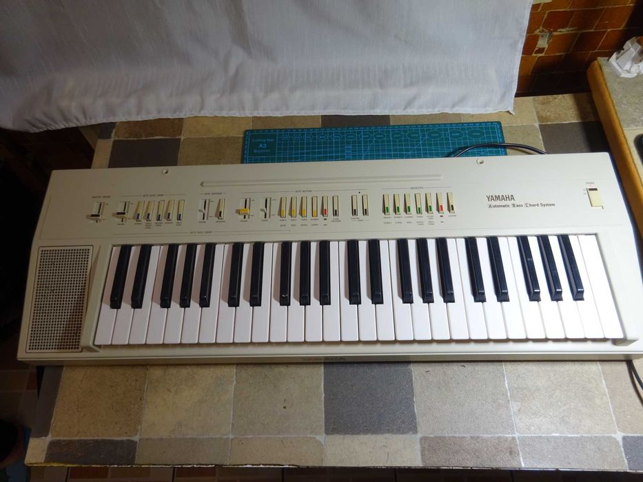 Orga/clapa electronica Yamaha PS-20 Automatic Bass Chord System