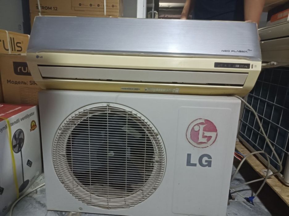 Кондиционер LG 12