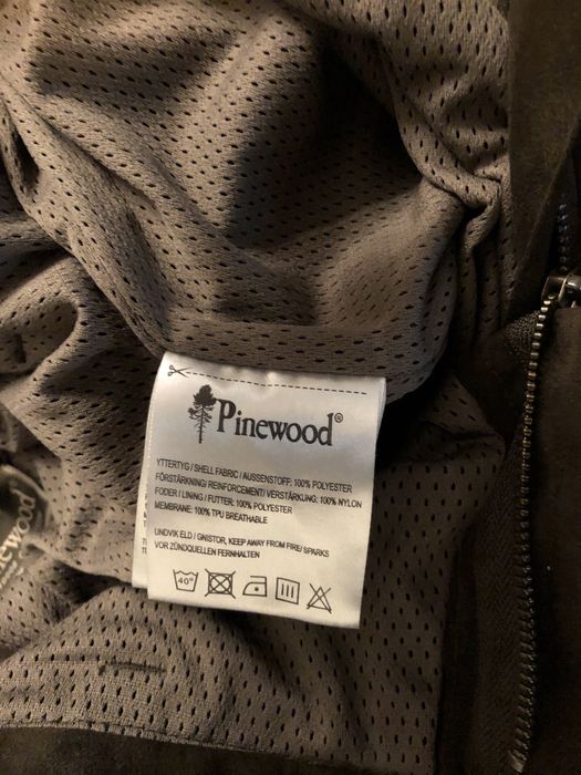 Vand pantaloni de vanatoare Pinewood