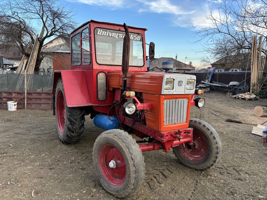 Tractor U650 + utilaje Liteni • OLX.ro