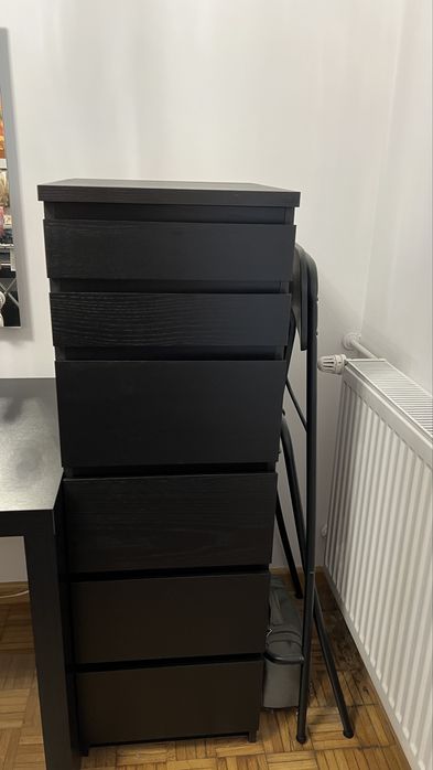 Birou Ikea + comoda cu sertare Ikea Malm