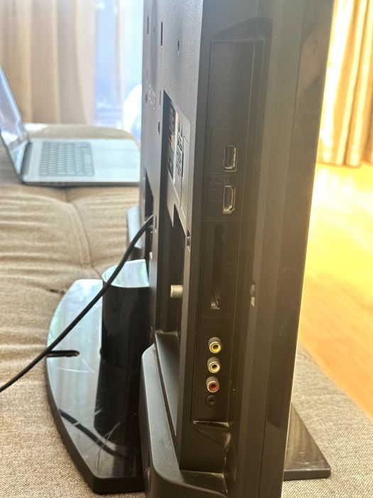 телевизор Sony. Model; KDL-32EX600