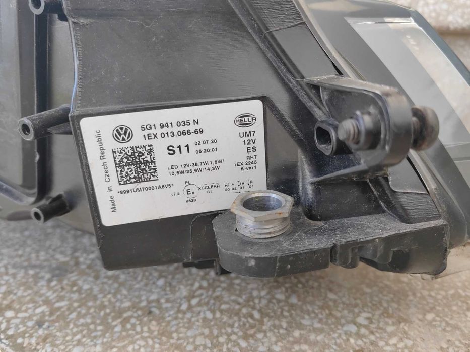Фар VW Golf 7.5 GTE ляв / Фар Голф 7 / Фар Golf 7 Оригинален