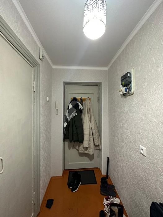 Продам 1 ком 3 этаж. ЦУМ