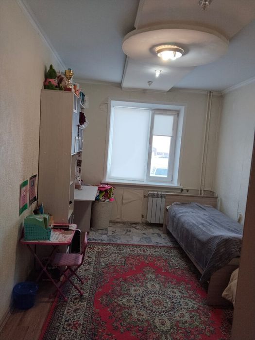 Продам 4 х комн квар. 6-86, 1  этаж.