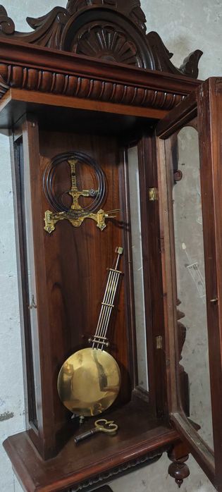 Ceas de perete vechi