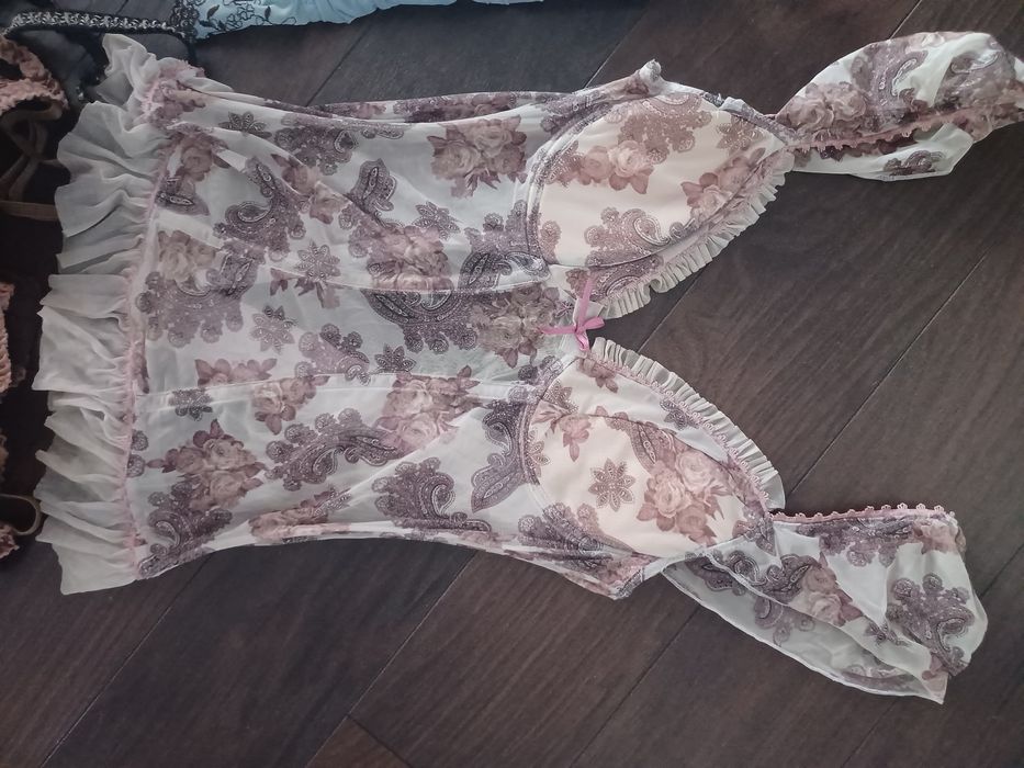 Seturi lenjerie intima corset
