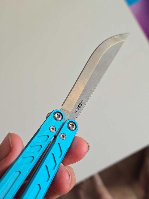 Baliplus Barebones Balisong (Tanto) – Пеперуда, Циан