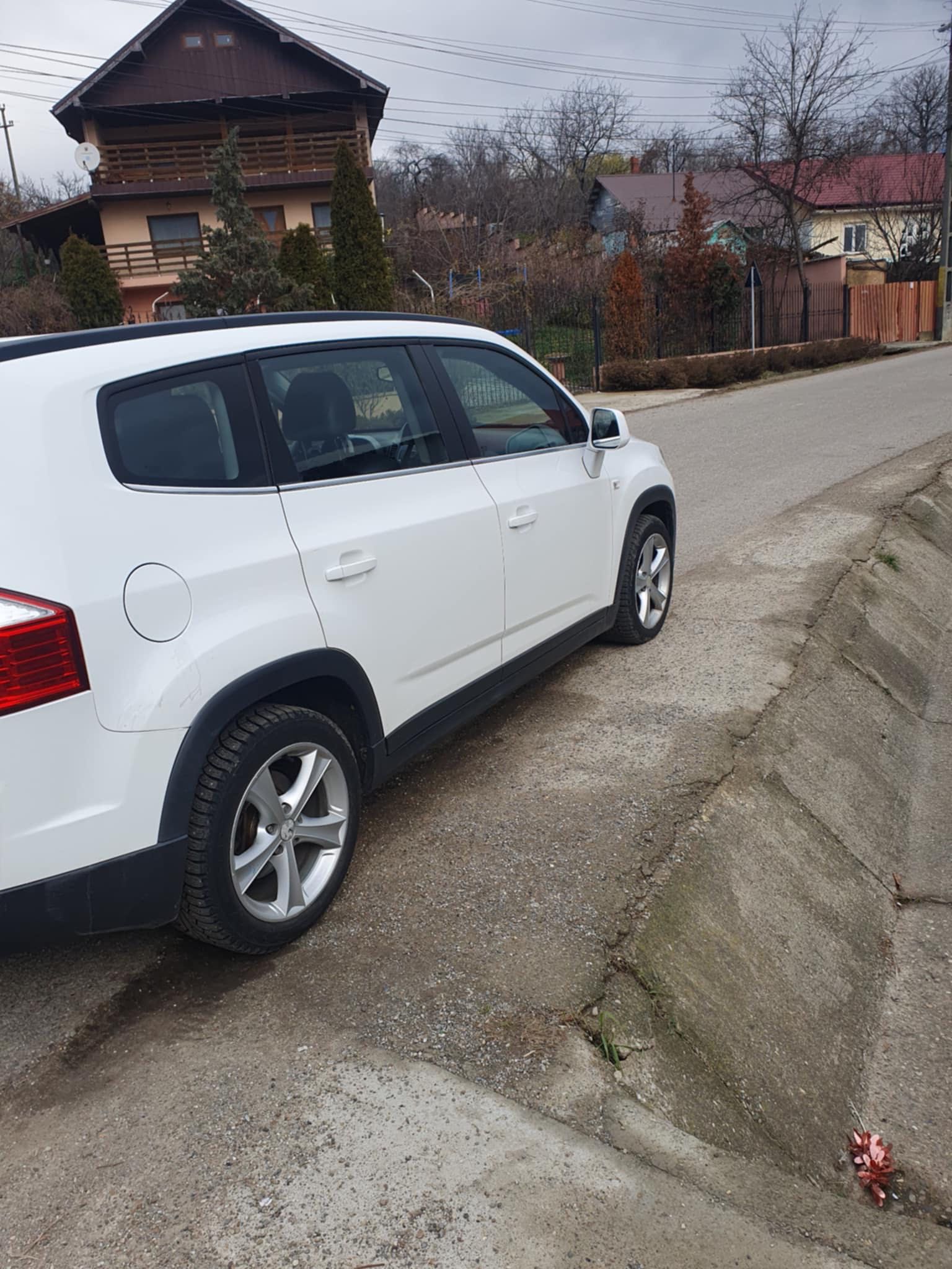 Chevrolet Orlando Voitures Bacau • OLX.ro