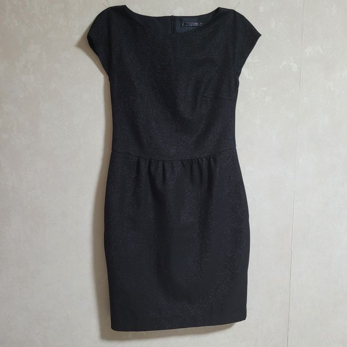 Вечернее чёрное платье футляр