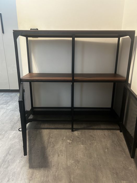 Etajera Ikea ca noua