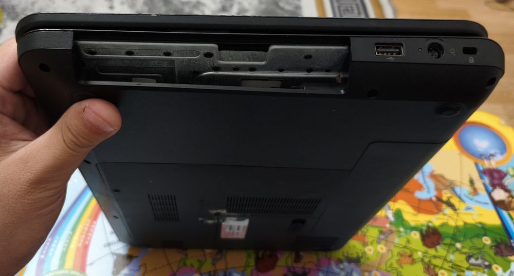 HP pavilion g6        .