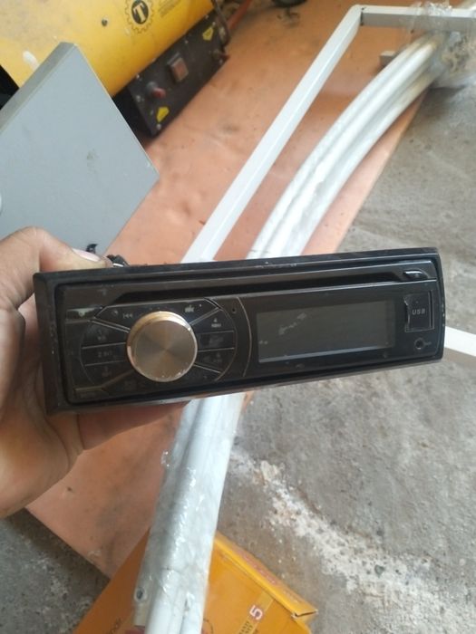 Запчасти на mercedes 124