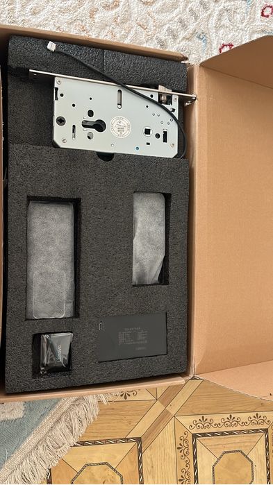 умные замки для дверей Lenovo smart door looks E5 A10