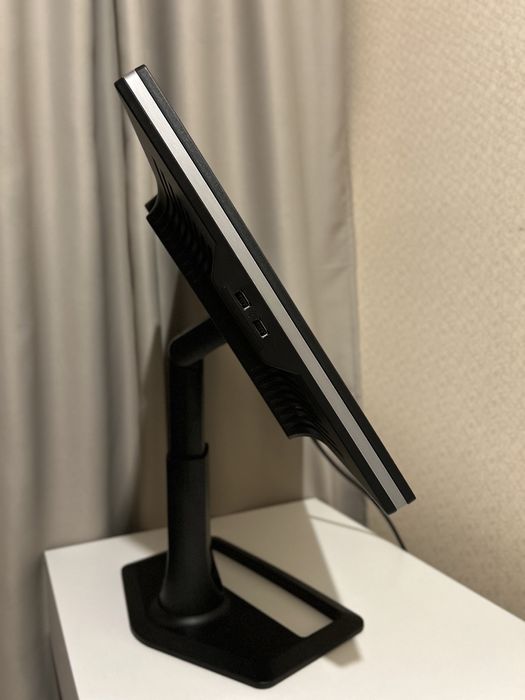 Монитор HP z2440w