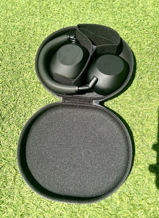 Sony WH-1000XM5  / слушалки