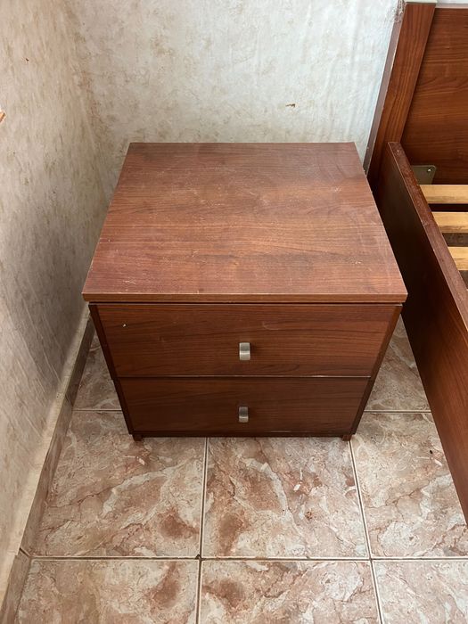 Комплект мебели за обзавеждане на спалня