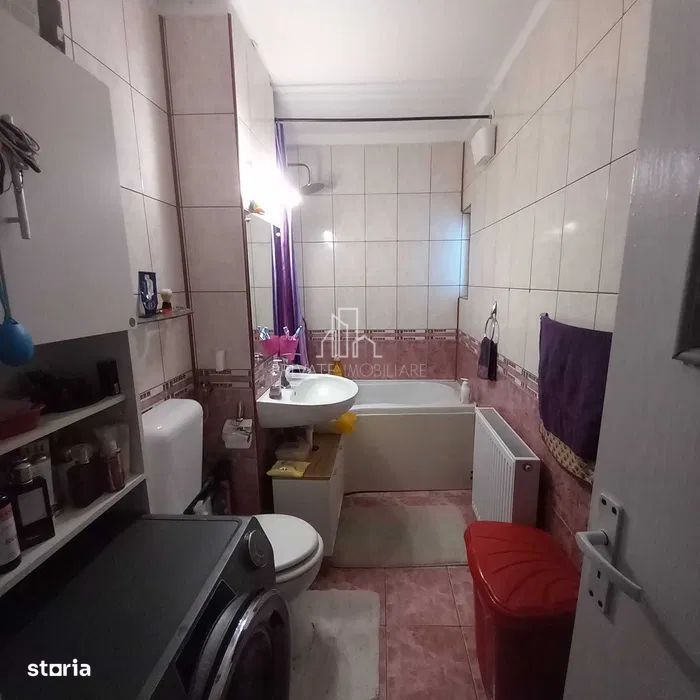 Apartament 2 camere, hol patrat, etaj intermediar, Dambu — fotografia 3