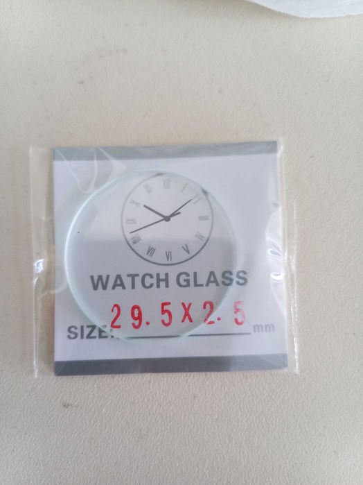 Стекло часовое!.