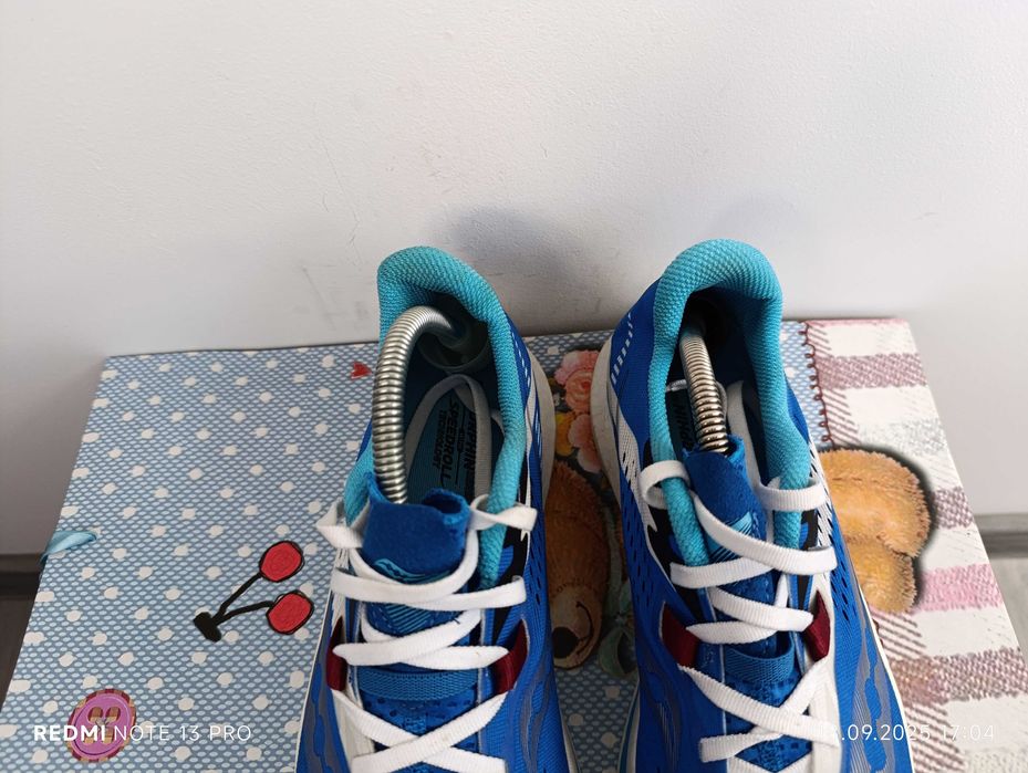 Saucony Endorphin Pro 2 Royal''оригинални маратонки 43 номер