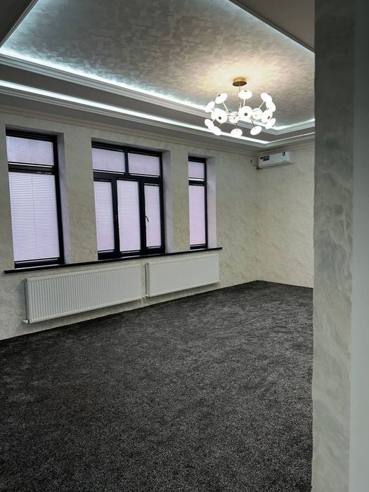 Arenda Chilonzor Seul Milliy parki  hovli 3 urvin 3 sanuzel ful komple