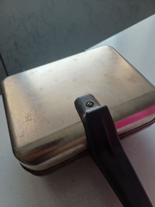 Вафельница советская