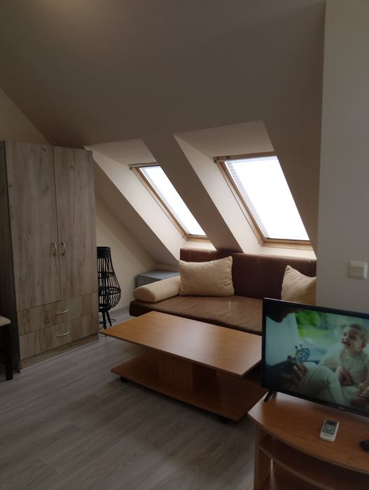 Дава се под наем Едностаен апартамент в Варна, Генералите - 30 кв.м за 255 € - Снимка #1