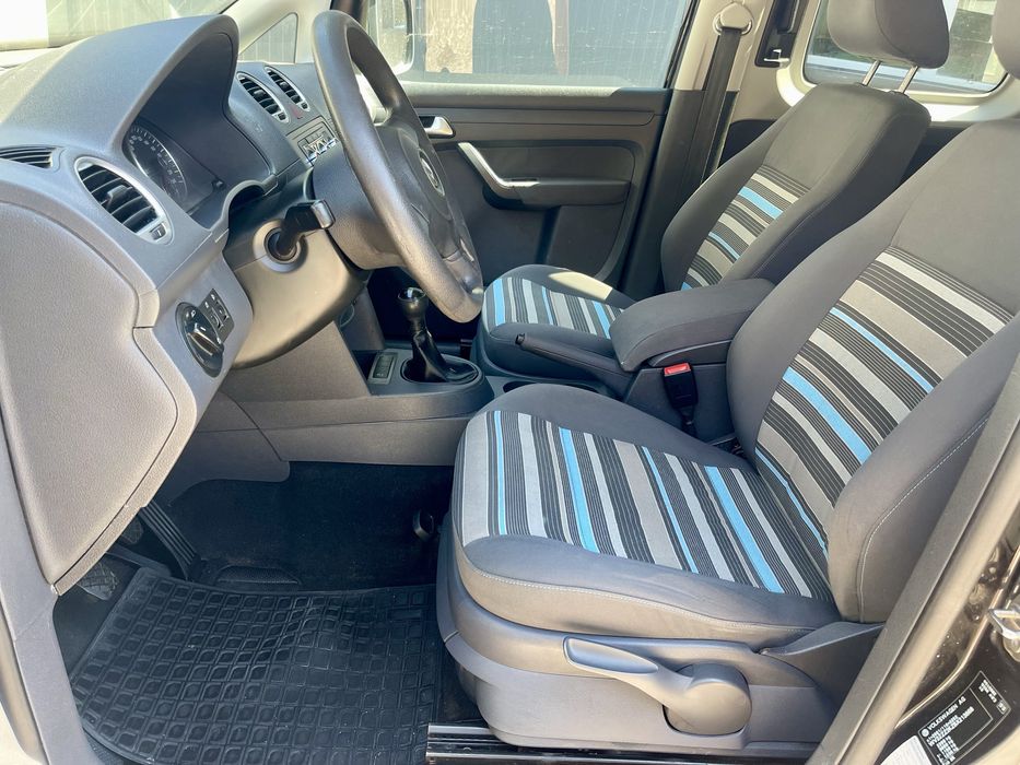 VW Caddy Maxi-1.6TDI Пътническо-Бартер