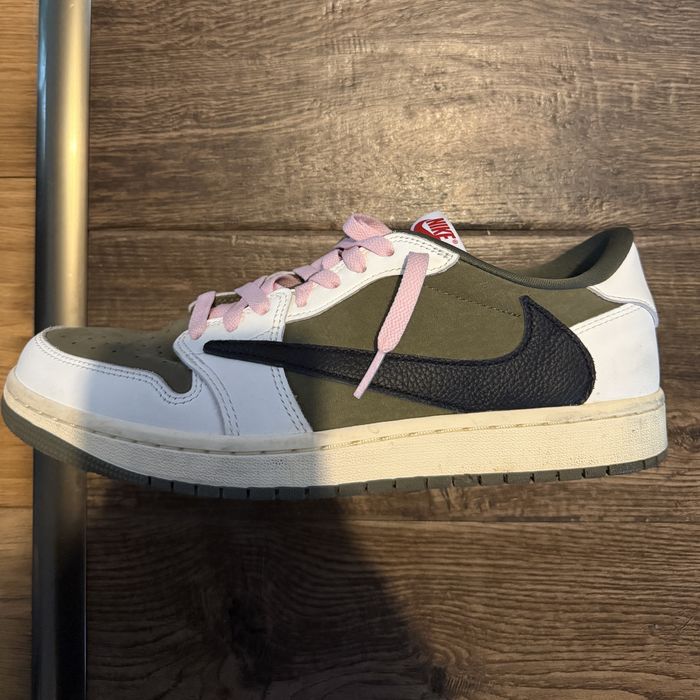 nike travis scott jordan 1