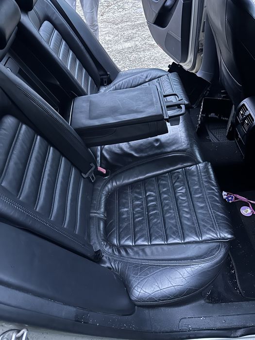 Dezmembrez / dezmembrari passat b6 2.0 bmp dsg  bi-xenon LD1W