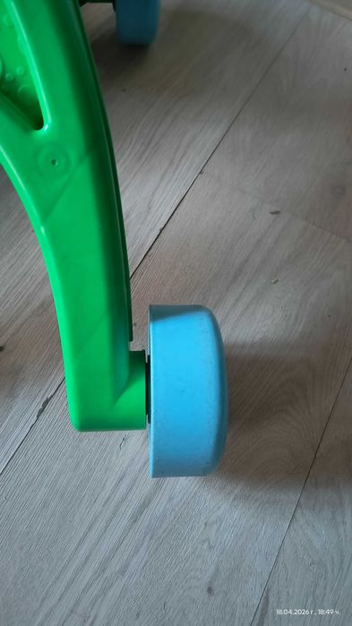 Проходилка уокър Кученце - Fisher Price - С музикални и светлинни ефекти на Български език