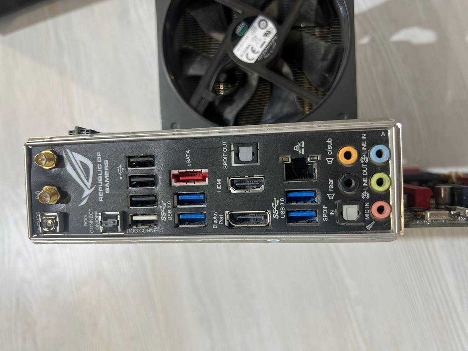 Комплект Asus Z77 Maximus + i7-3770K + 16GB DDR3