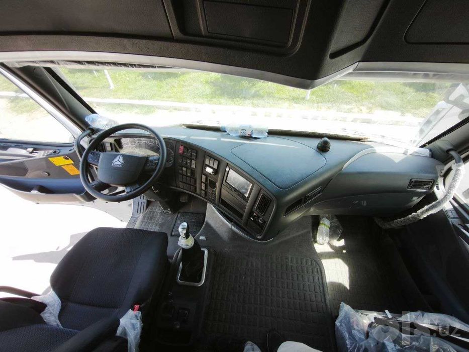 HOWO T7H 6×4 CNG седель тягач + Цементовоз п/п 20 м³  Комплект тайёр